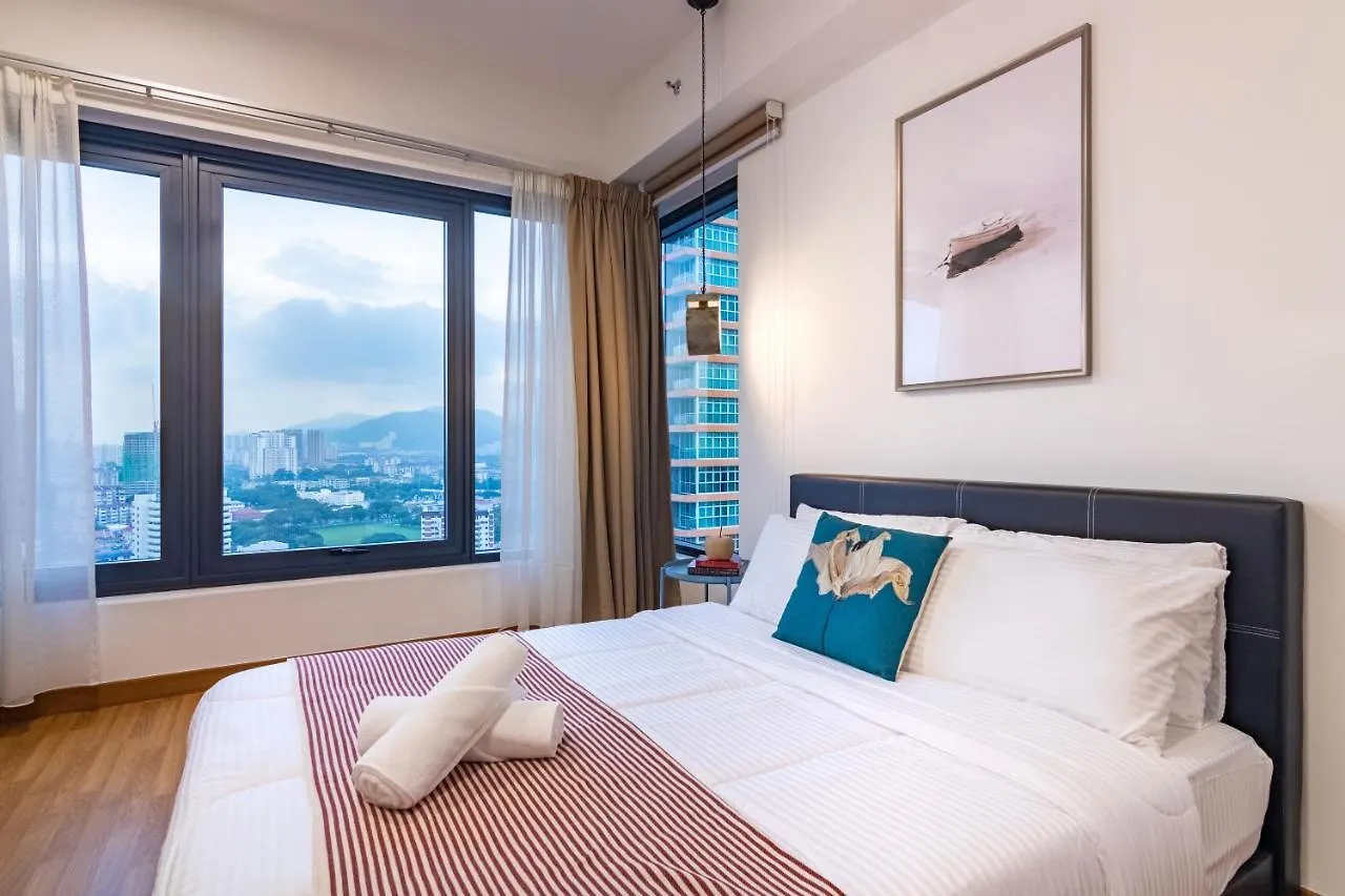 ❈ Tropicana 218 By Alv Suites ❈ George Town