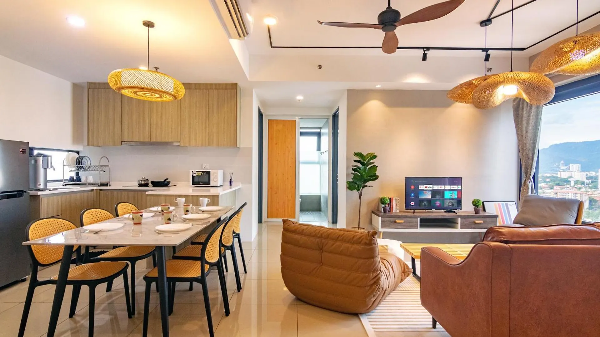 ❈ Tropicana 218 By Alv Suites ❈ George Town