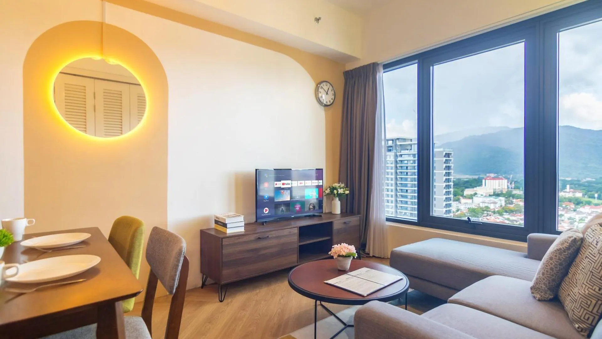 ❈ Tropicana 218 By Alv Suites ❈ George Town Malaysia