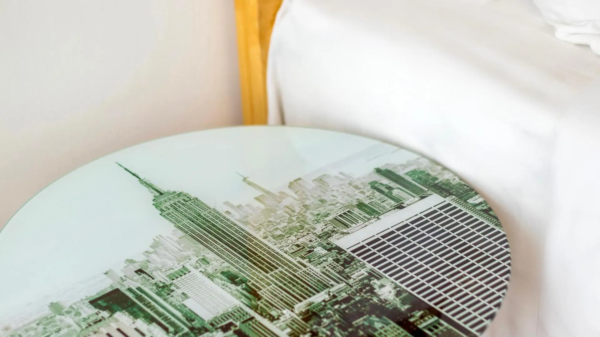 ❈ Tropicana 218 By Alv Suites ❈ George Town 0*,